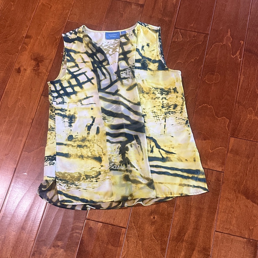 Simply Vera Vera Wang Yellow and Black Abstract Blouse